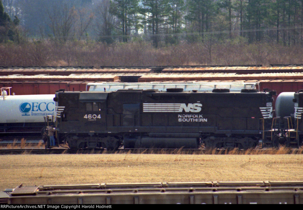 NS 4604